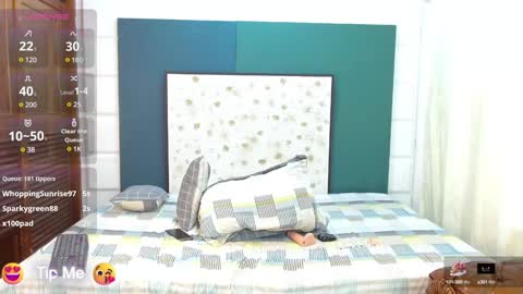 inkedsabrina online show from February 8, 10:19 pm