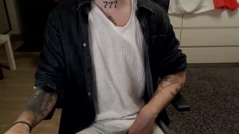 Kyle online show from November 9, 3:16 am