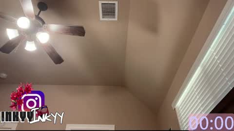 inkyyinkyy online show from September 24, 11:52 pm