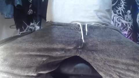 Snapshot of inmortal_master chatting on October 19, 5:57 pm inmortal lamb online show from October 19, 5:57 pm