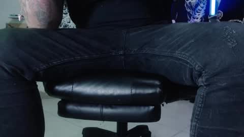 Snapshot of inmortal_master chatting on October 24, 6:59 pm inmortal lamb online show from October 24, 6:59 pm