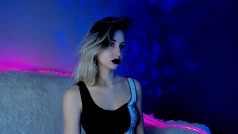 Venera  online show from January 18, 3:59 pm