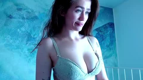 Lina online show from April 15, 7:58 pm