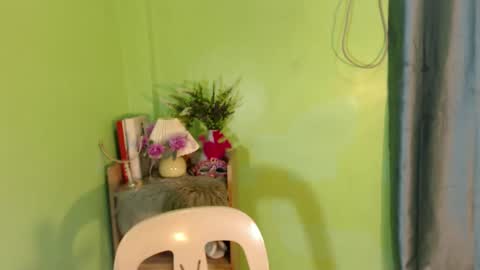 Reign online show from February 22, 4:29 am