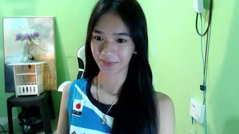 Reign online show from September 27, 11:59 am