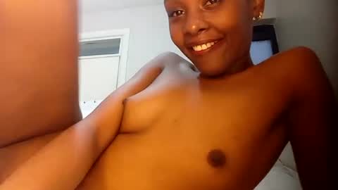 Amber online show from December 2, 3:36 pm