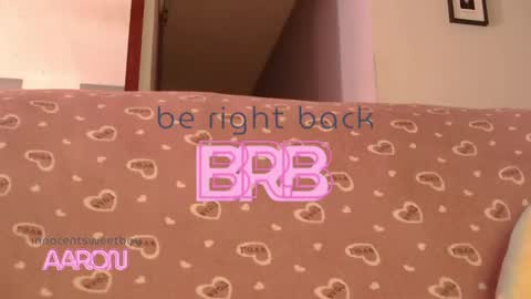 Snapshot of innocentsweetboy chatting on February 8, 3:31 pm Aaron online show from February 8, 3:31 pm