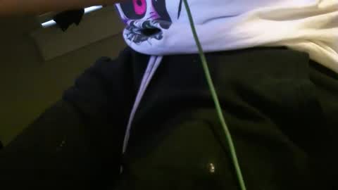 Smoke online show from February 4, 5:52 pm