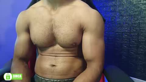 Snapshot of insanestud_miles chatting on November 23, 4:56 am Miles online show from November 23, 4:56 am