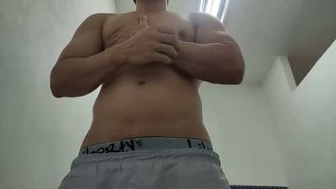 INSTAGRAM  camilodlx online show from December 15, 3:27 pm