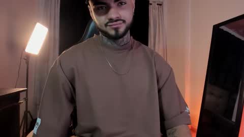 Brayan Chavez online show from December 17, 2:17 am