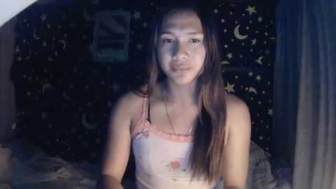 Snapshot of insulting_whoreifica chatting on January 5, 5:09 am MAXINE online show from January 5, 5:09 am