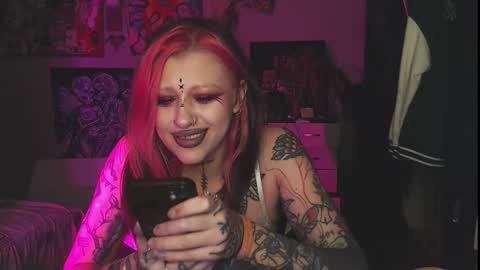 Insunnity666 online show from January 12, 8:25 pm