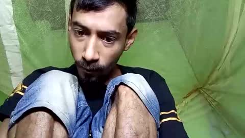 interne8famous online show from December 2, 9:03 am