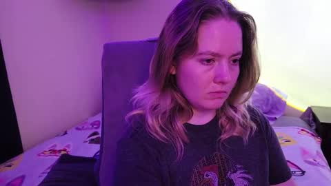 Faye online show from January 17, 3:22 am