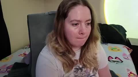 Faye online show from April 21, 3:46 am