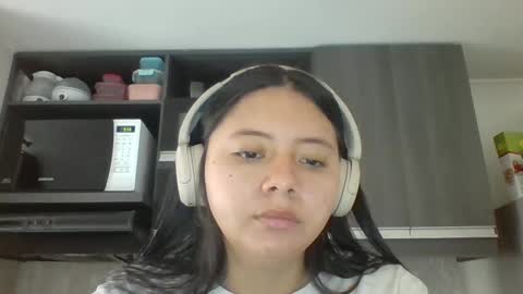 Iris 3 online show from October 10, 2:38 pm