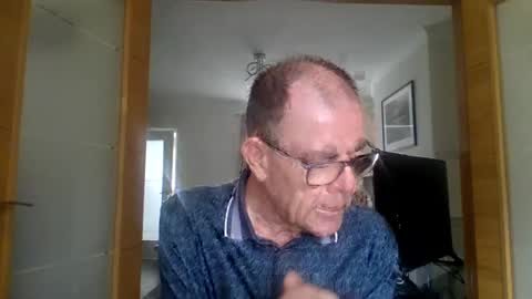 inthemood63 online show from July 26, 5:42 pm
