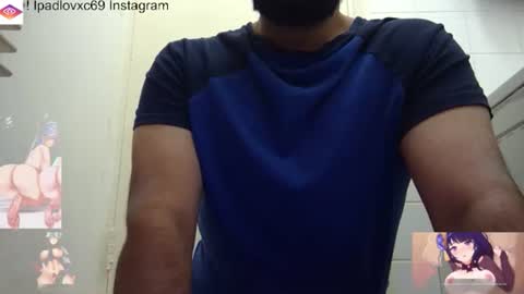 Snapshot of ipadlovxc69 chatting on February 4, 5:46 am ipadlovxc69 online show from February 4, 5:46 am