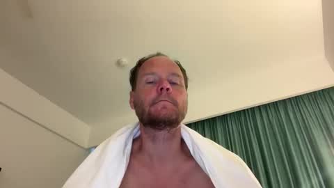 iphoneair online show from March 15, 8:09 am