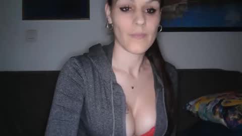 Snapshot of irene141212 chatting on January 11, 11:37 am irene online show from January 11, 11:37 am