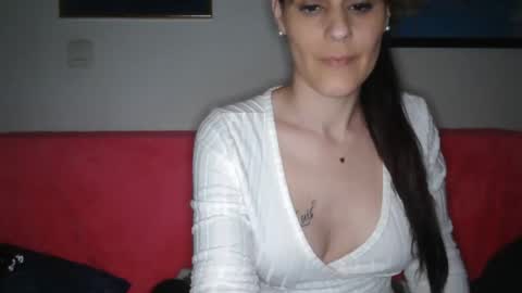 Snapshot of irene141212 chatting on February 18, 12:12 pm irene online show from February 18, 12:12 pm