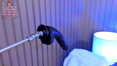 Snapshot of irene_lopes chatting on April 8, 3:50 am irene_lopes online show from April 8, 3:50 am