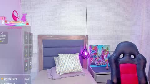  I R E N N E online show from February 24, 12:41 am