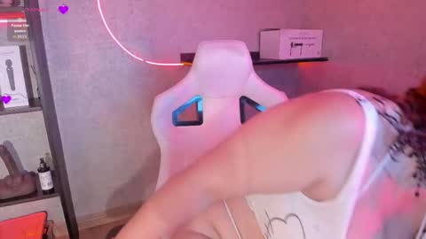 iriisfeitan online show from November 14, 10:36 am