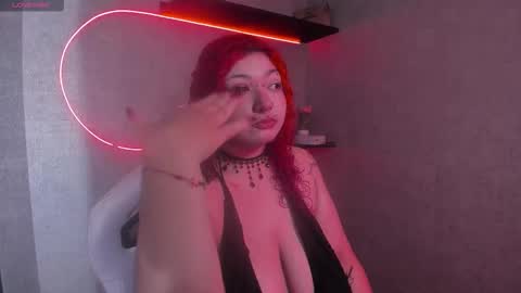 iriisfeitan online show from January 10, 11:23 am