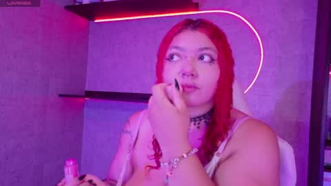 iriisfeitan online show from April 10, 10:09 am