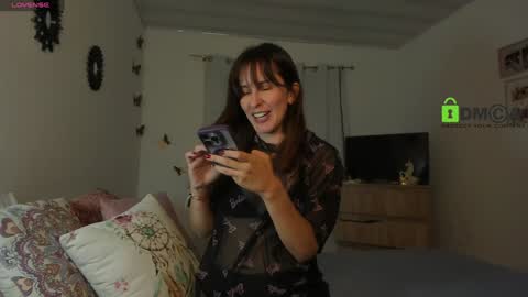 Snapshot of irina_05 chatting on January 4, 11:27 pm  IRINA  online show from January 4, 11:27 pm