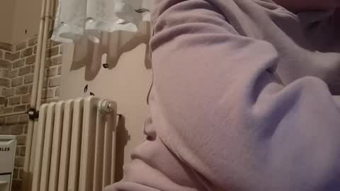 Snapshot of irinnak chatting on February 19, 4:44 pm IrinnaK online show from February 19, 4:44 pm