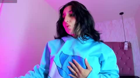 iris_77 online show from November 16, 2:55 pm