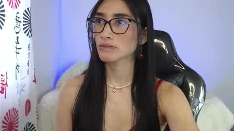 iris  online show from November 28, 4:20 pm