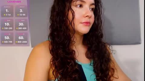 Instagram iris caprice online show from December 13, 2:32 am