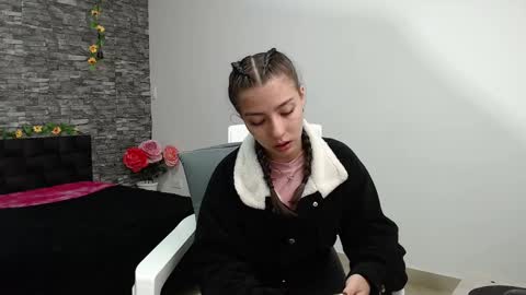 Snapshot of iris_joi chatting on February 18, 2:16 am Iirs online show from February 18, 2:16 am