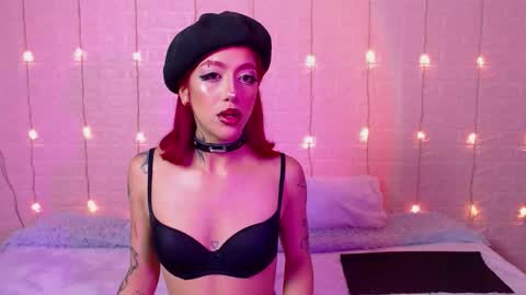 Snapshot of iris_joi chatting on February 11, 1:10 am Iirs online show from February 11, 1:10 am