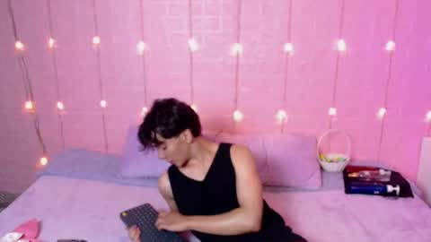 Snapshot of iris_joi chatting on February 22, 2:02 am Iirs online show from February 22, 2:02 am