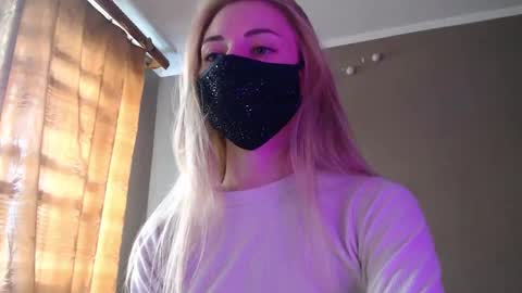 Lily online show from September 21, 11:56 am