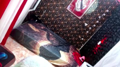 Snapshot of iris_lubiskaya chatting on May 14, 12:06 am iris_lubiskaya online show from May 14, 12:06 am
