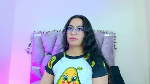 Iris online show from April 15, 6:04 pm