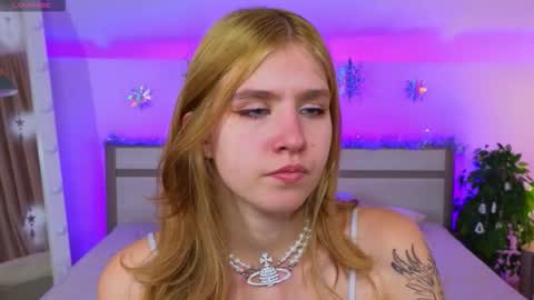 Iris  online show from December 19, 10:00 am