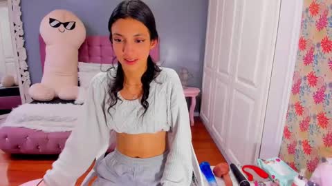 Iris online show from January 10, 7:32 pm