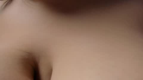 Iris online show from January 17, 6:33 pm