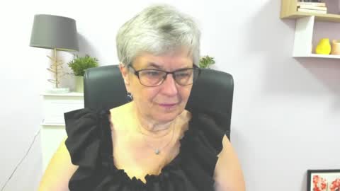I R I S online show from July 17, 6:09 am