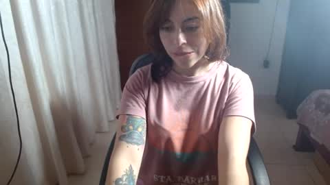 Snapshot of irisarellano_ chatting on July 8, 1:15 pm irisarellano_ online show from July 8, 1:15 pm