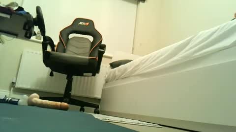 irish_sub online show from December 19, 6:15 pm