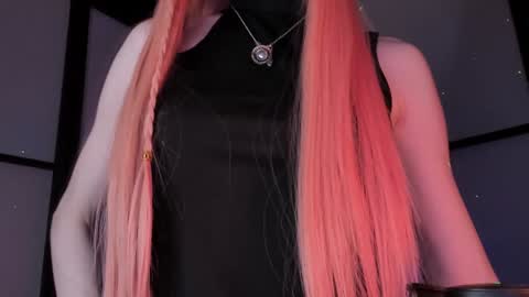 Miss Iris Fansly Miss Iris new inst.  online show from December 6, 2:17 pm