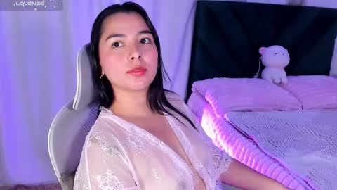 Iris Moira  online show from March 15, 2:12 pm